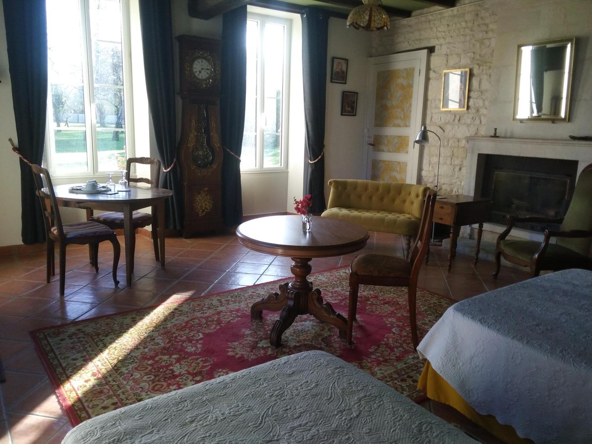 Le Logis De Vallans Exterior photo