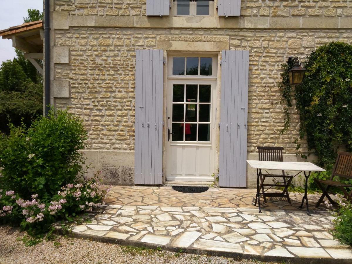 Le Logis De Vallans Exterior photo